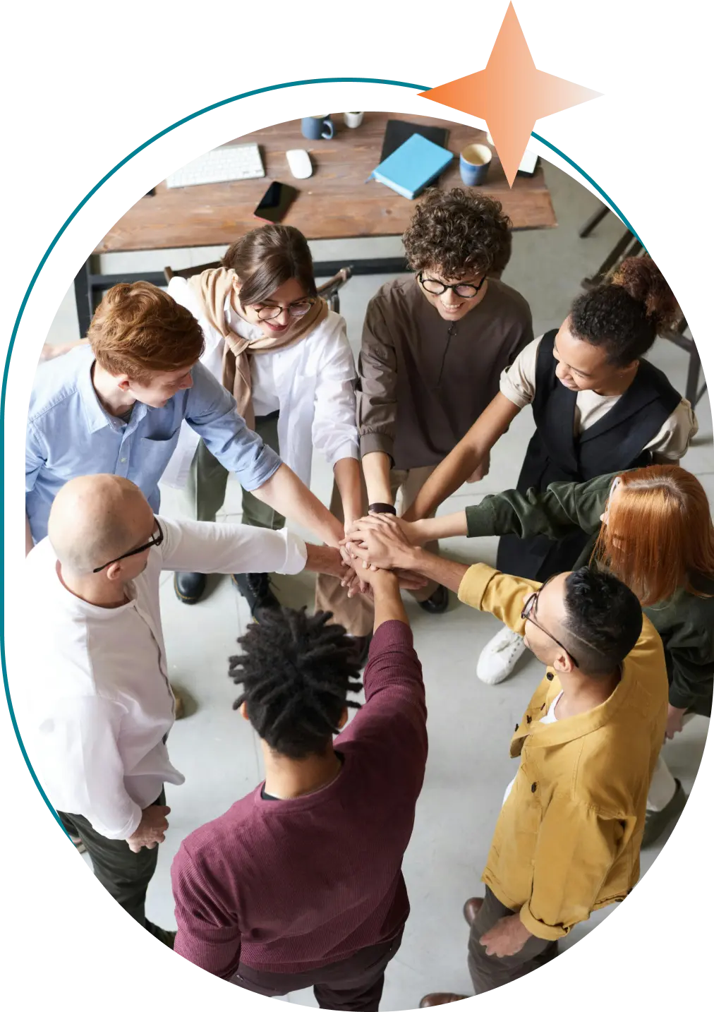 Equipo de trabajo de MediaLab Ingeniería, expertos en diseño UX/UI y soluciones digitales